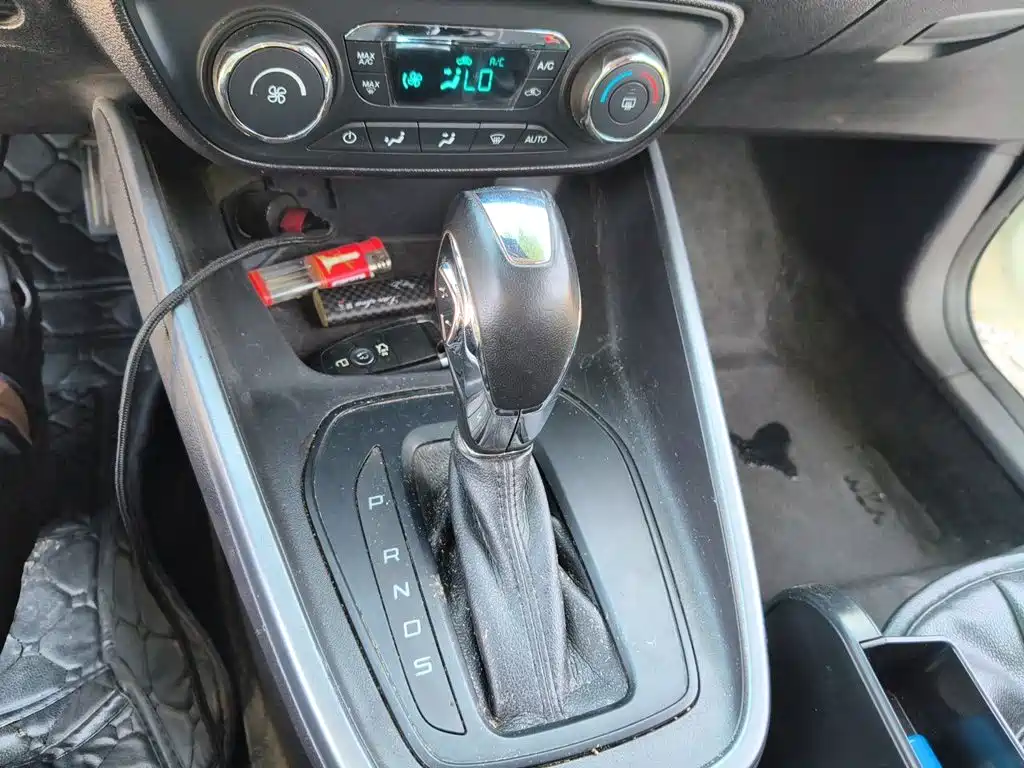 Ford Escort — миниатюра 7