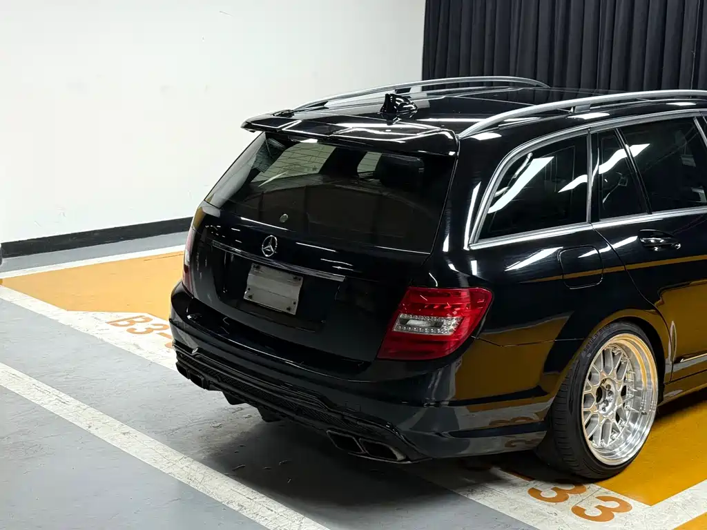 Mercedes-Benz C-Class (Import) — миниатюра 25