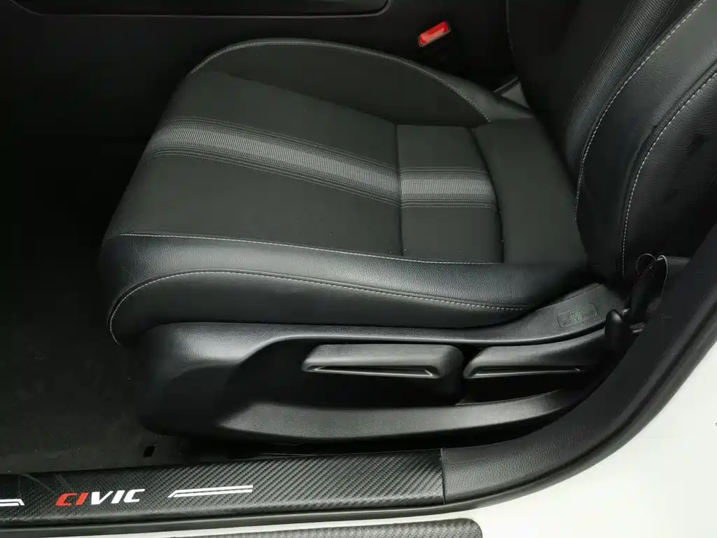 Honda Civic — миниатюра 20
