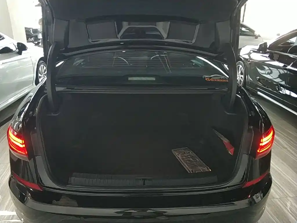 Volkswagen Passat — миниатюра 19