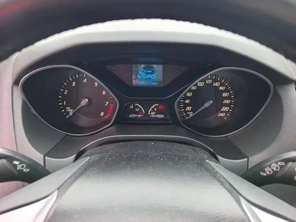 Ford Focus — миниатюра 11