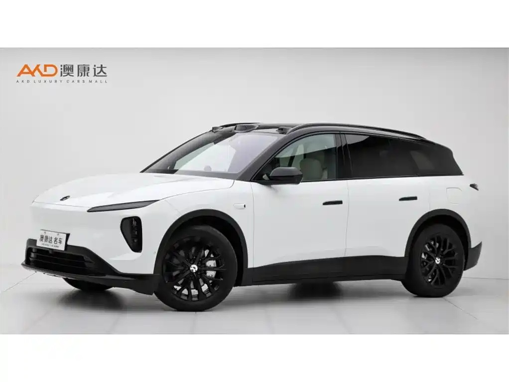 NIO ET5