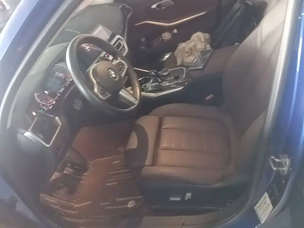 BMW 3 Series — миниатюра 15