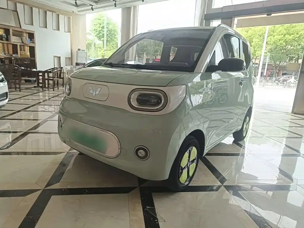 Wuling MINIEV