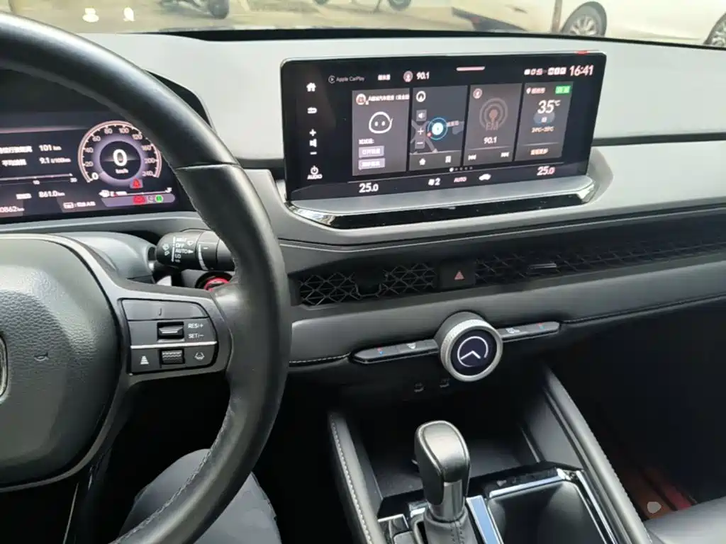 Honda Accord — миниатюра 10