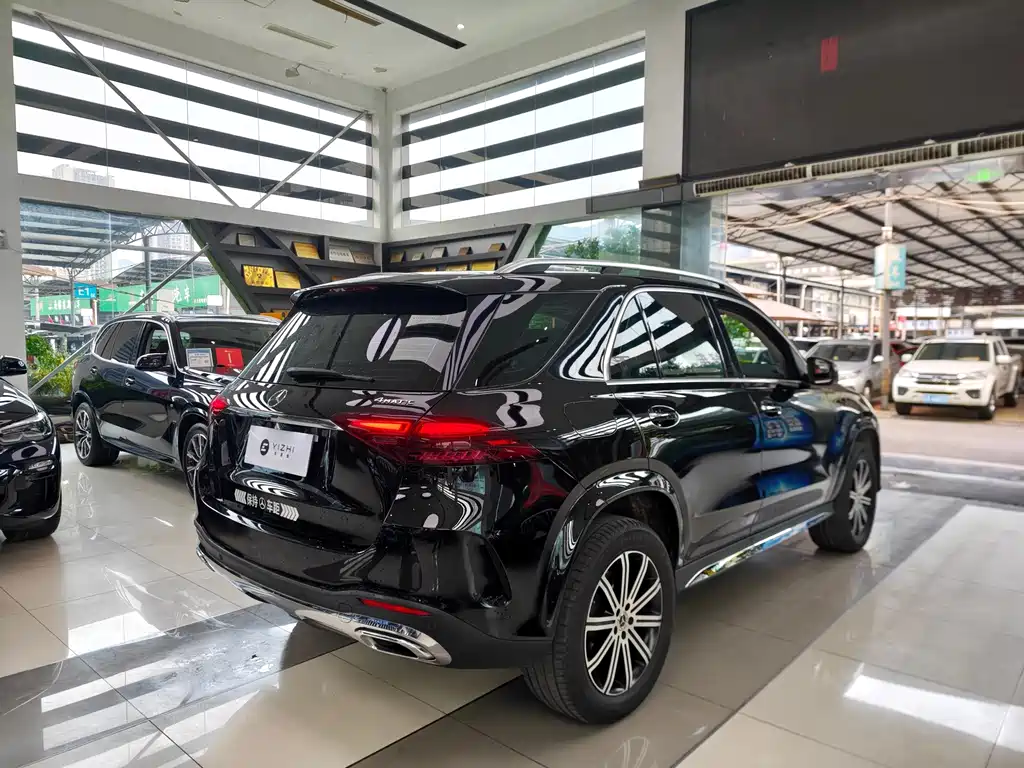 Mercedes-Benz GLE (Import) — миниатюра 6