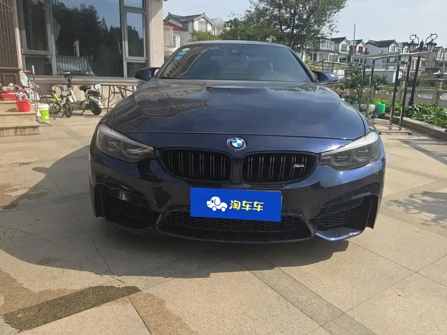 BMW M4 — миниатюра 2