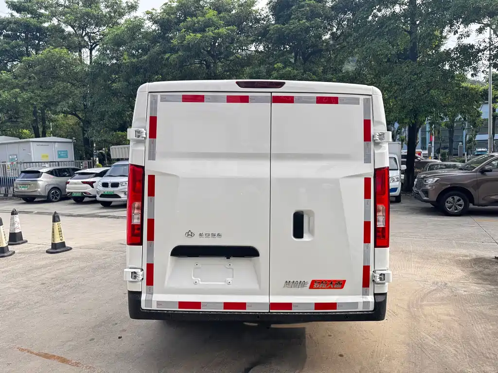 Kuayue 跨越星光 EV — миниатюра 7