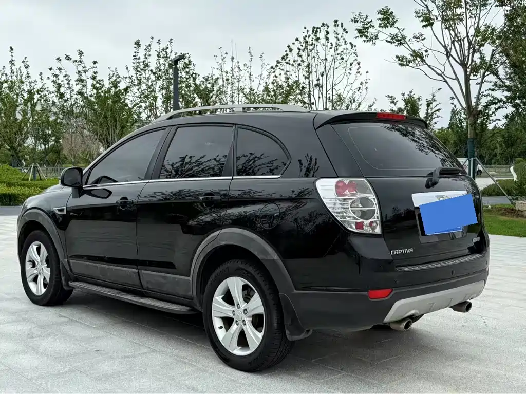 Chevrolet Captiva — миниатюра 5