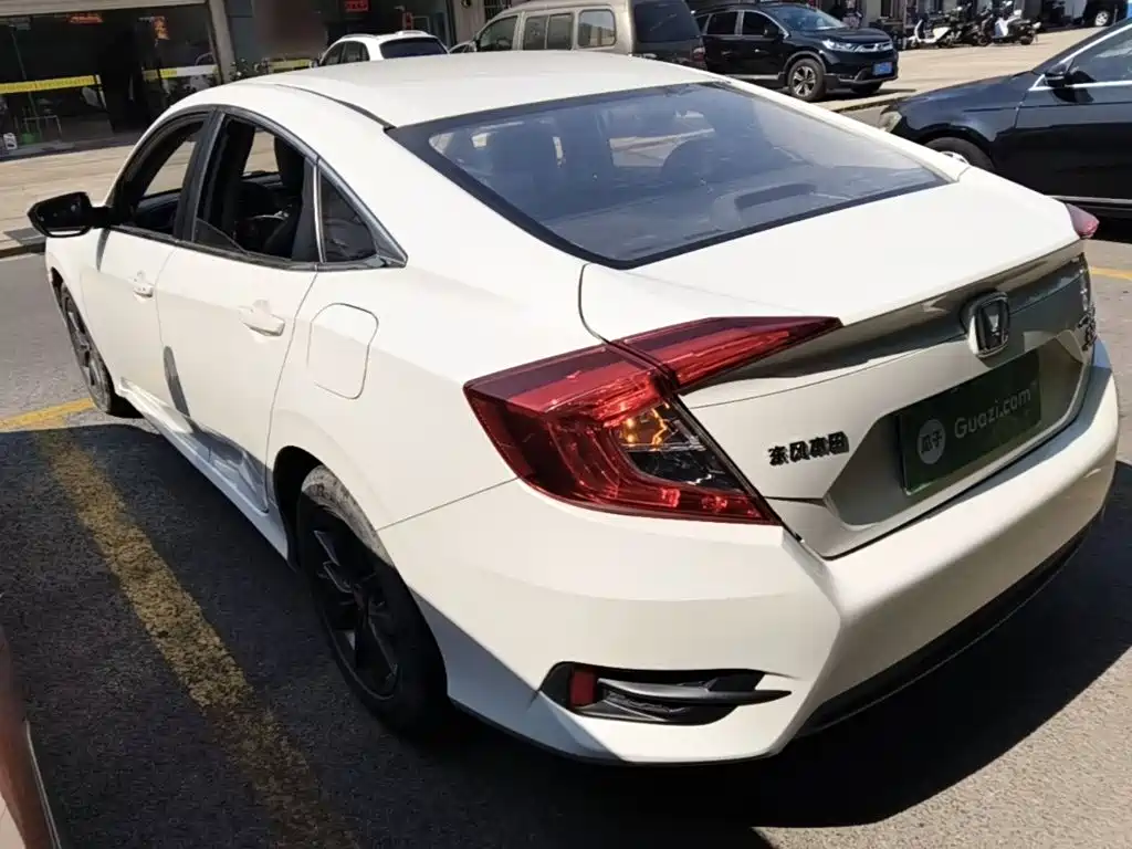 Honda Civic 2019 180TURBO CVT VI