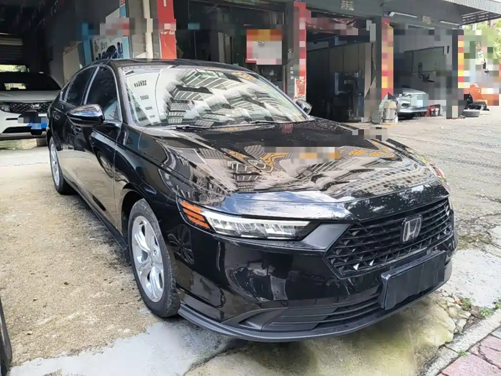 Honda Accord — миниатюра 4