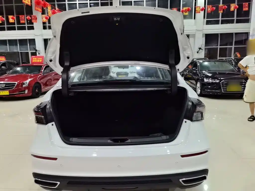 Chery Arrizo 5 PLUS — миниатюра 19