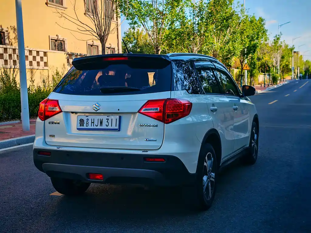 Suzuki Vitara — миниатюра 9
