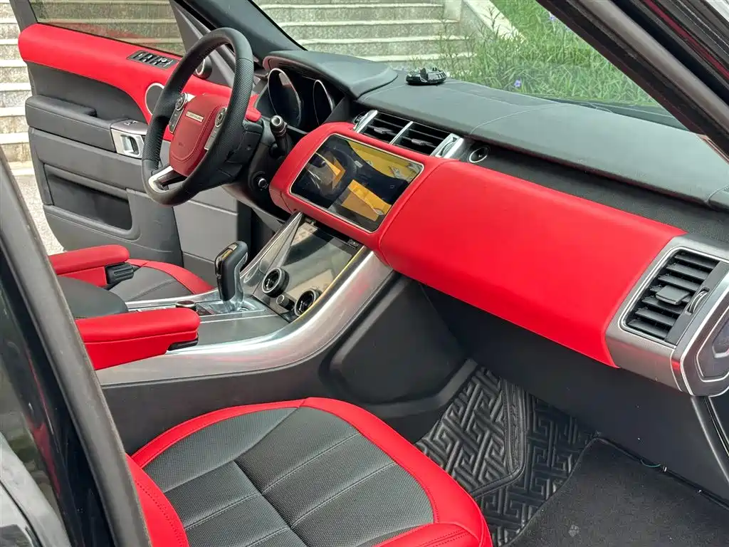 Land Rover Range Rover Sport 2015 3.0T