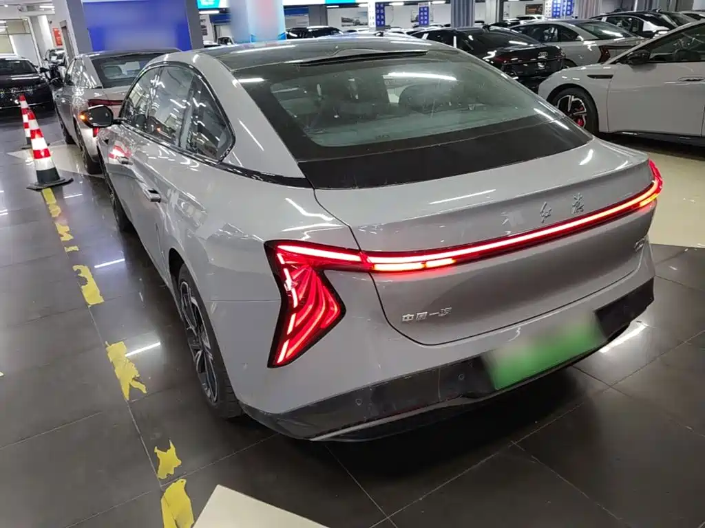 Hongqi EH7 2024 760 Pro+