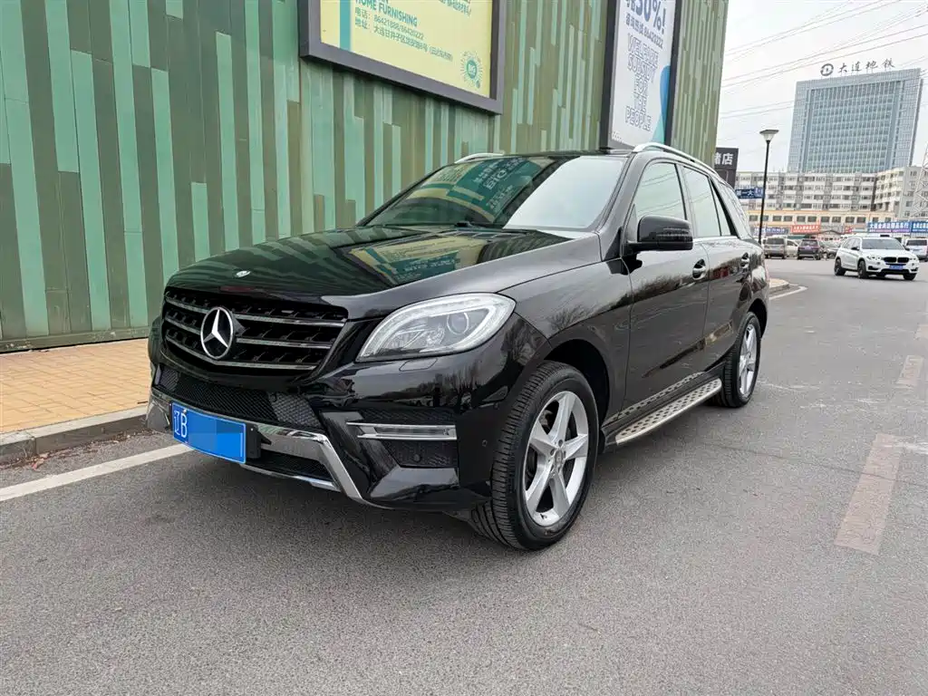 Mercedes-Benz M-Class 2013