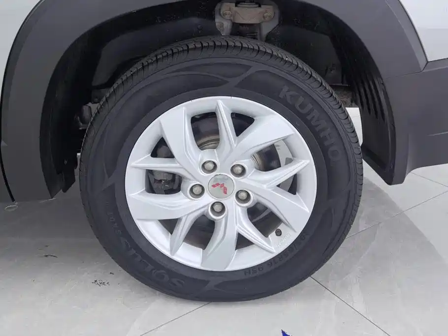 Wuling Hongguang S3 — миниатюра 6