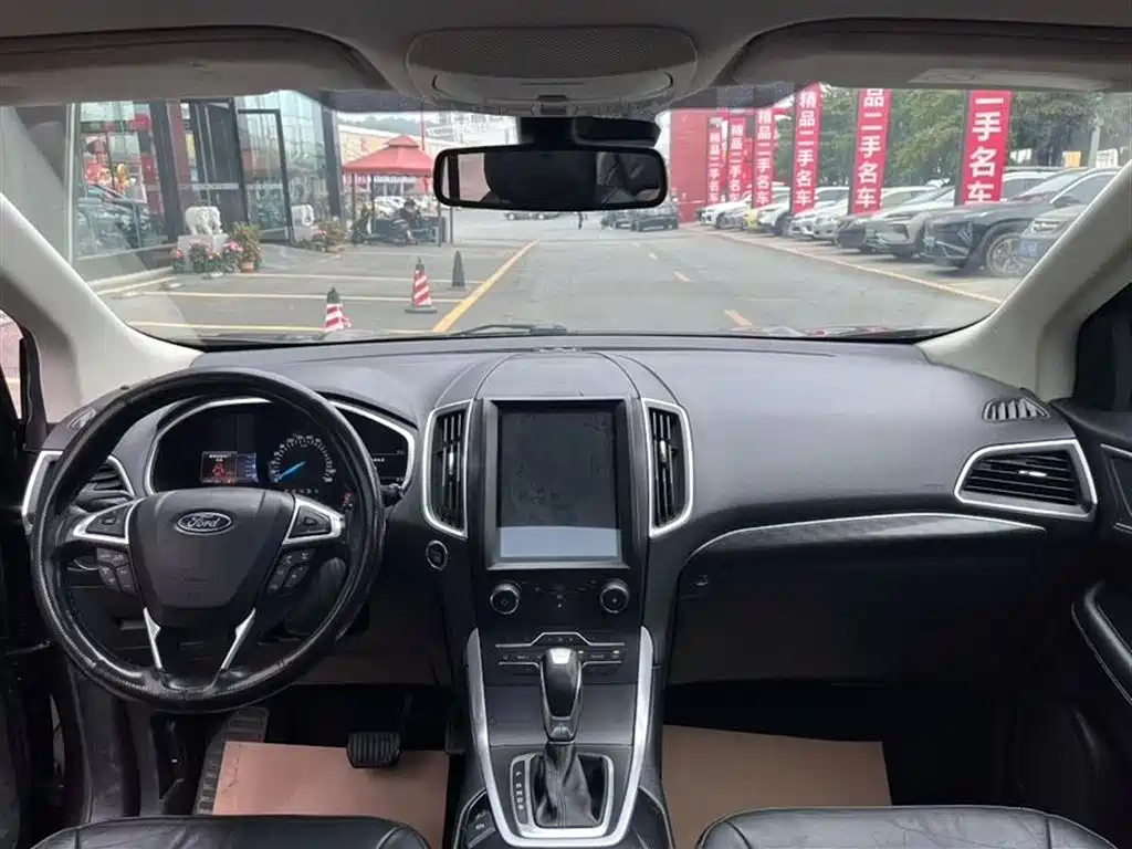 Ford Edge 2015 2.0T GTDi