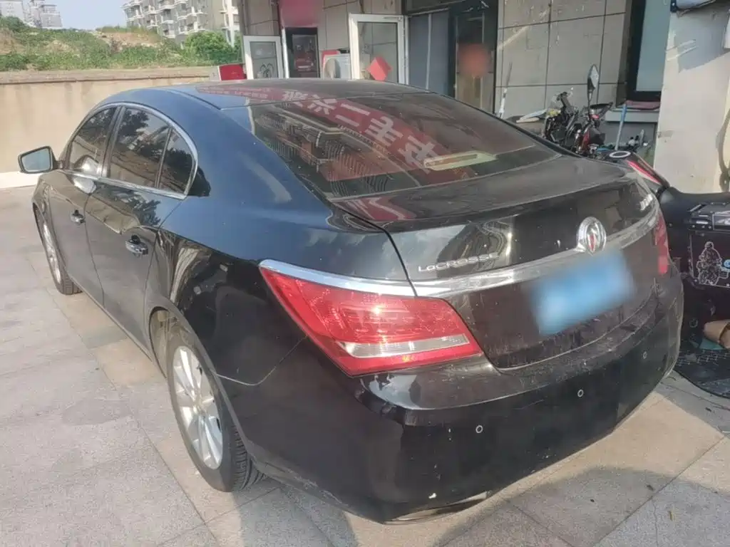 Buick LaCrosse — миниатюра 5