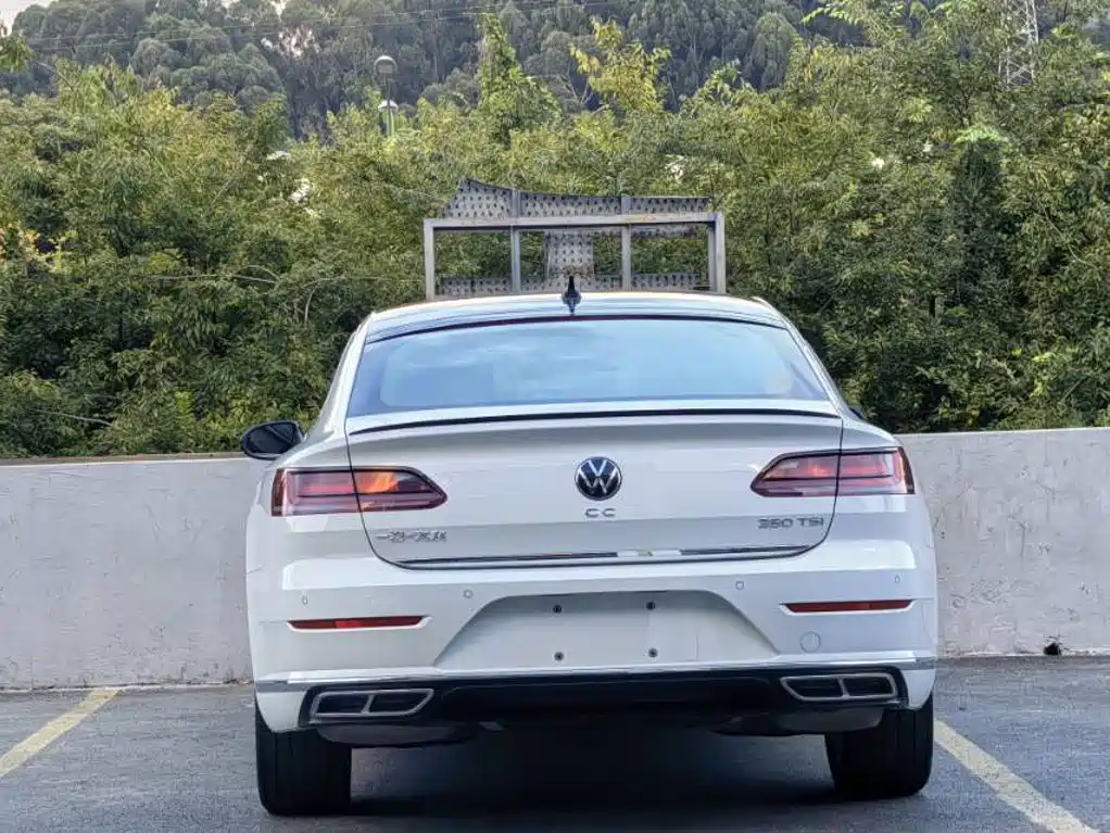 Volkswagen CC — миниатюра 8