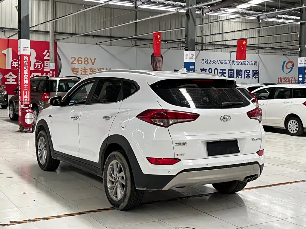 Hyundai Tucson — миниатюра 15