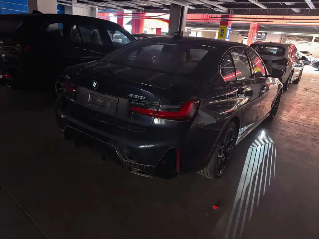 BMW 3 Series — миниатюра 4