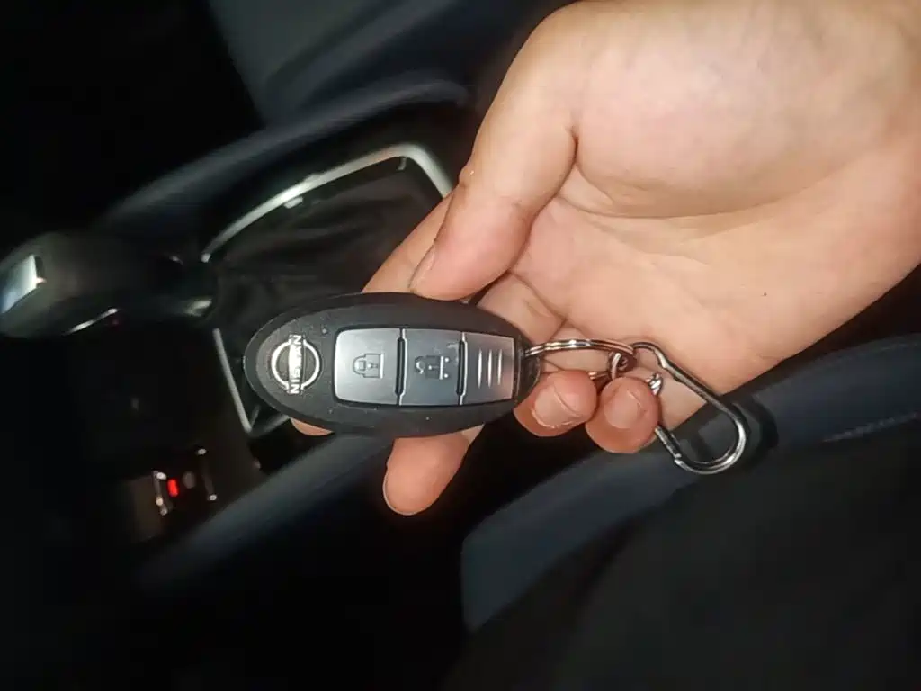 Nissan Qashqai — миниатюра 9