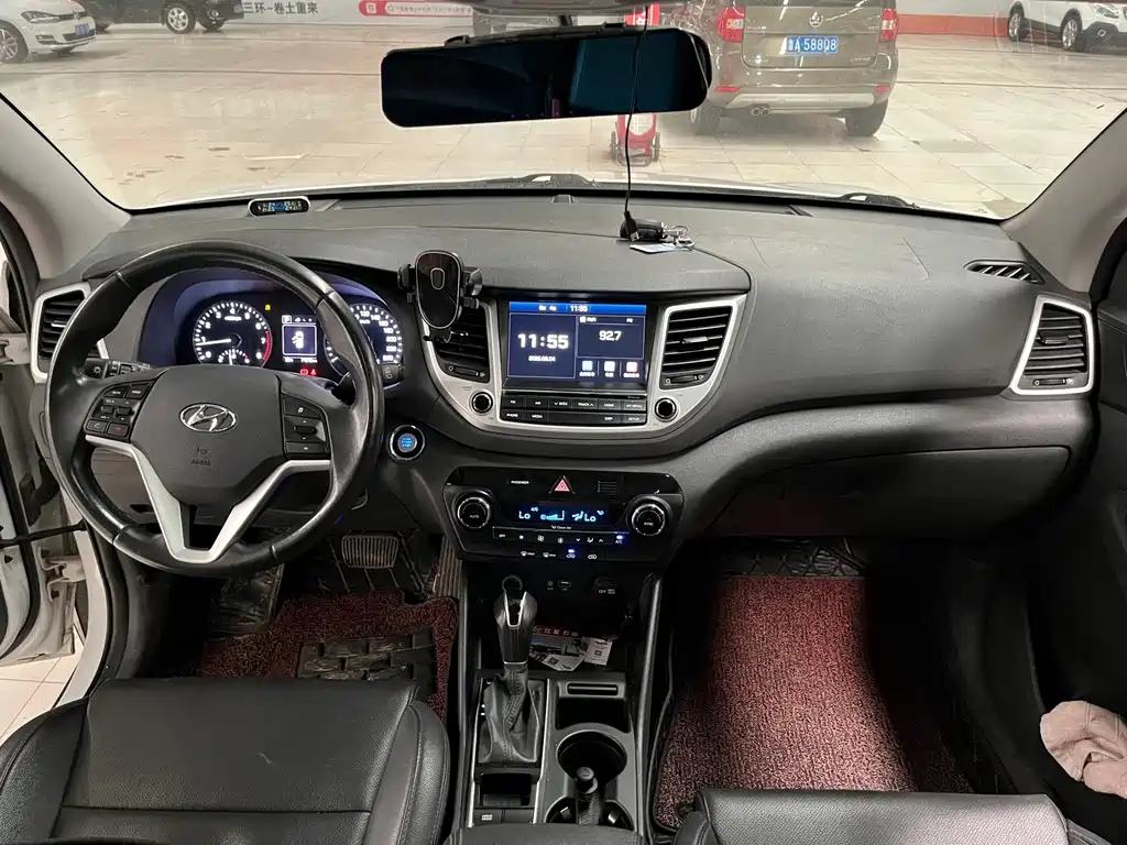 Hyundai Tucson — миниатюра 10