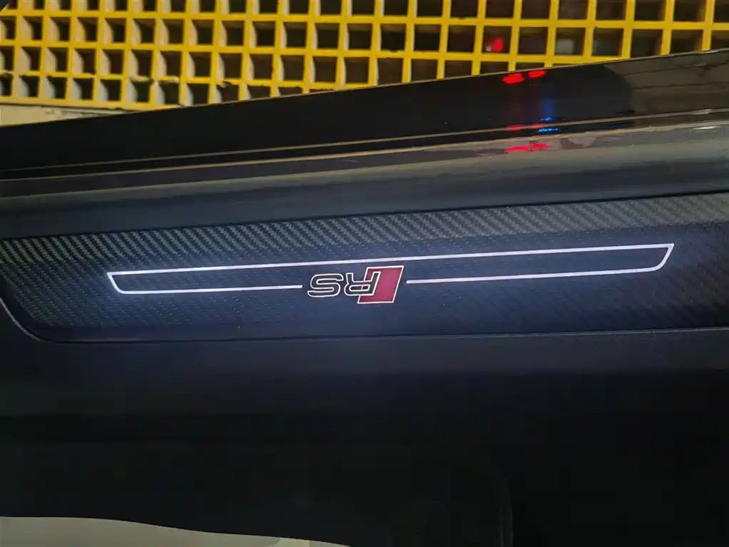 Audi RS e-tron GT — миниатюра 4