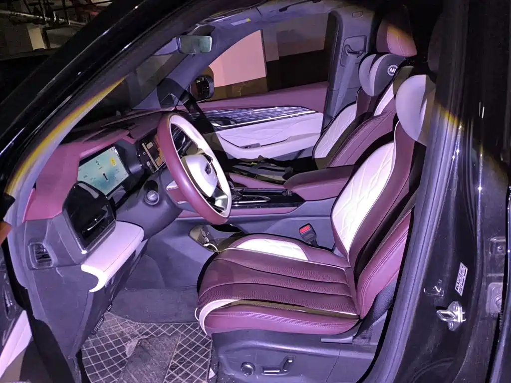 Geely Xingyue L — миниатюра 8