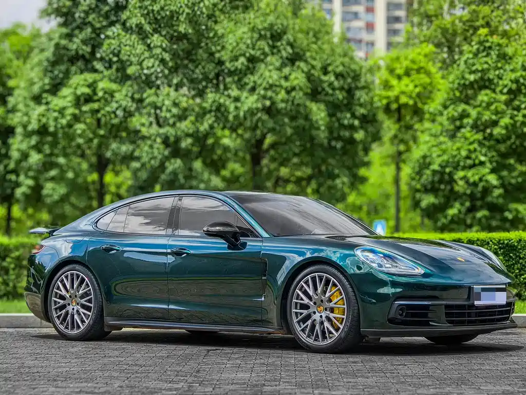 Porsche Panamera — миниатюра 3