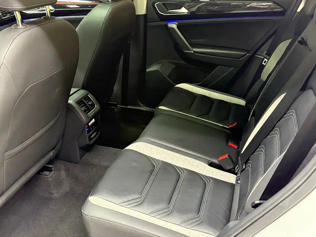 Volkswagen Tayron GTE — миниатюра 10
