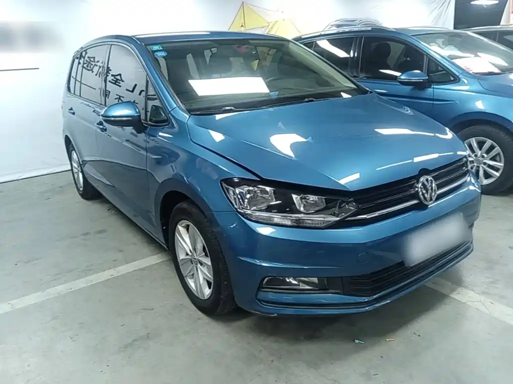 Volkswagen Touran — миниатюра 4