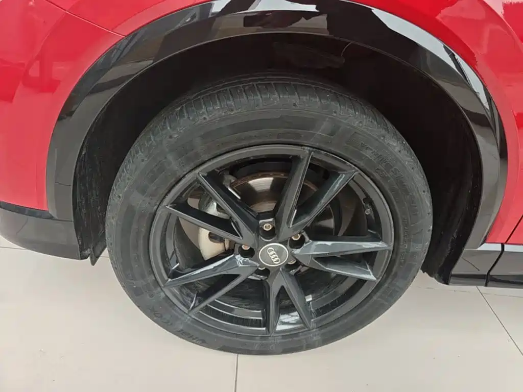 Audi Q2L — миниатюра 23