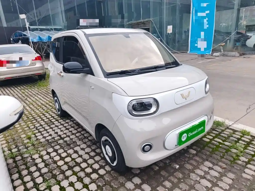 Wuling MINIEV — миниатюра 4