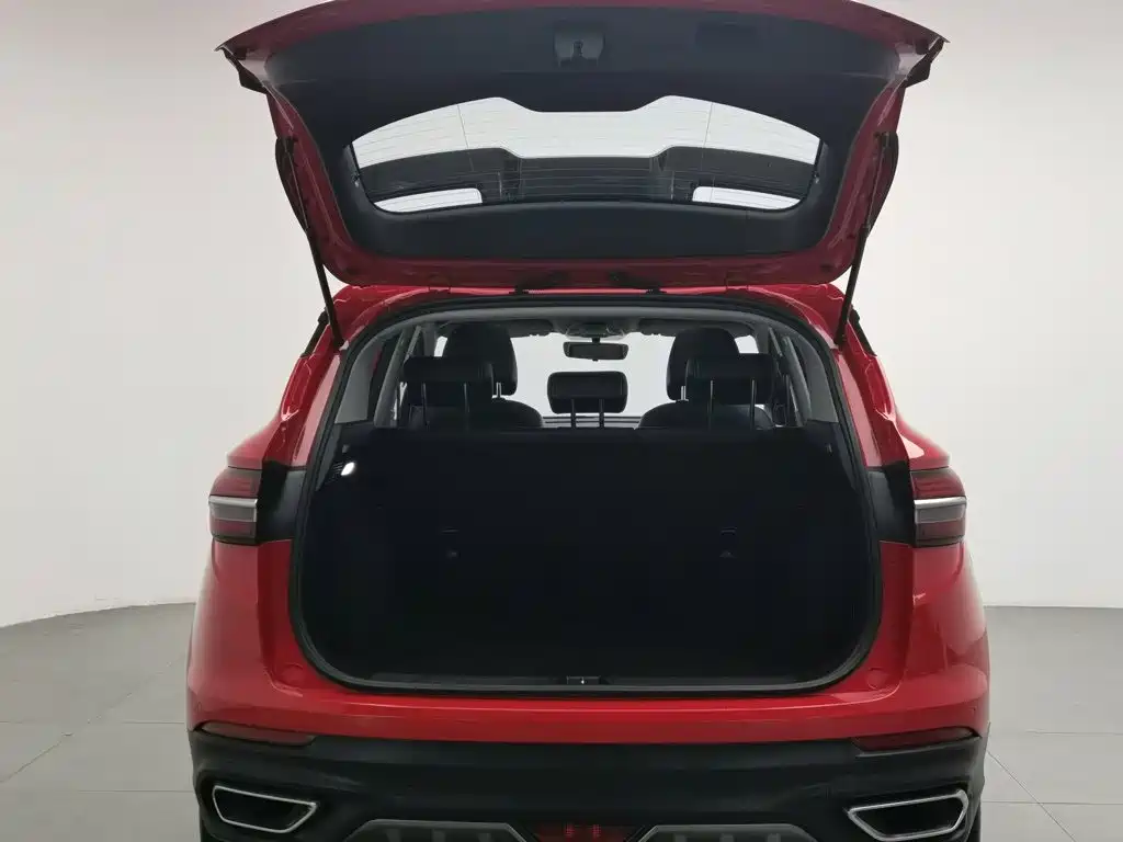 Geely Binyue — миниатюра 16