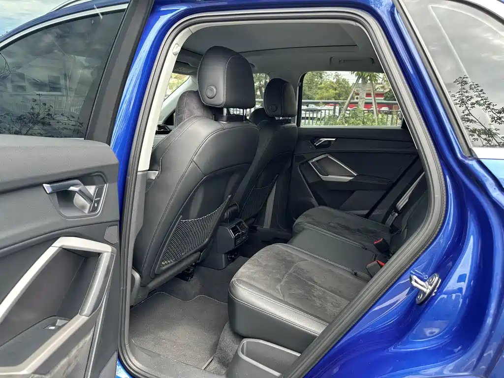 Audi Q3 — миниатюра 8