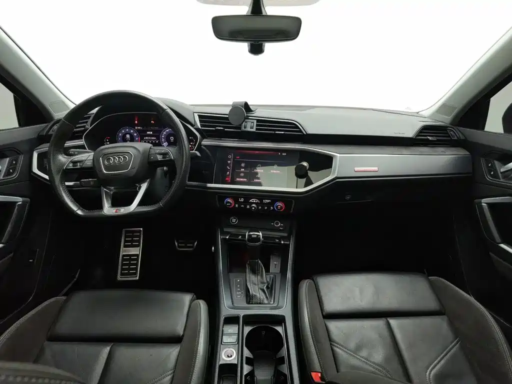 Audi Q3 Sportback — миниатюра 5