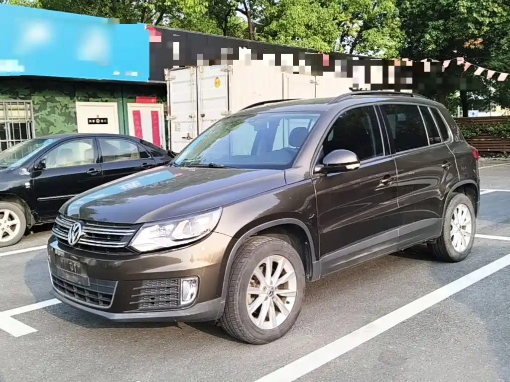 Volkswagen Tiguan — миниатюра 2
