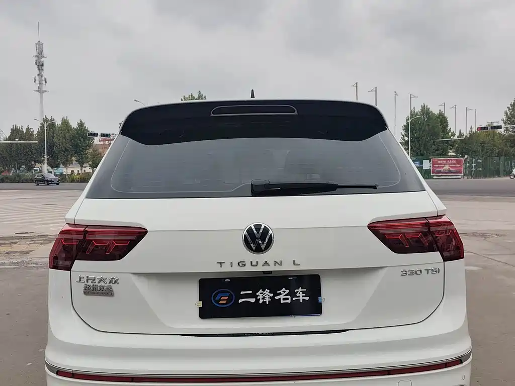 Volkswagen Tiguan L — миниатюра 5