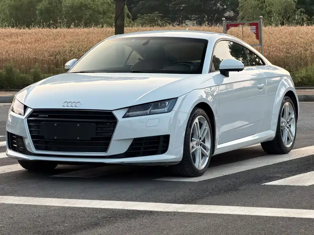 Купить Audi TT