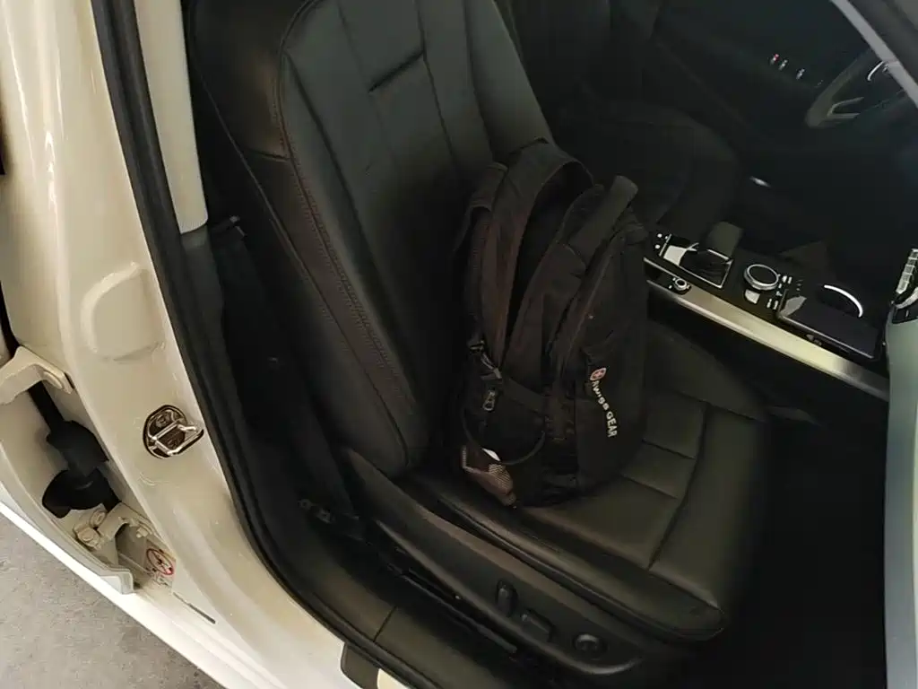 Audi A4L — миниатюра 25
