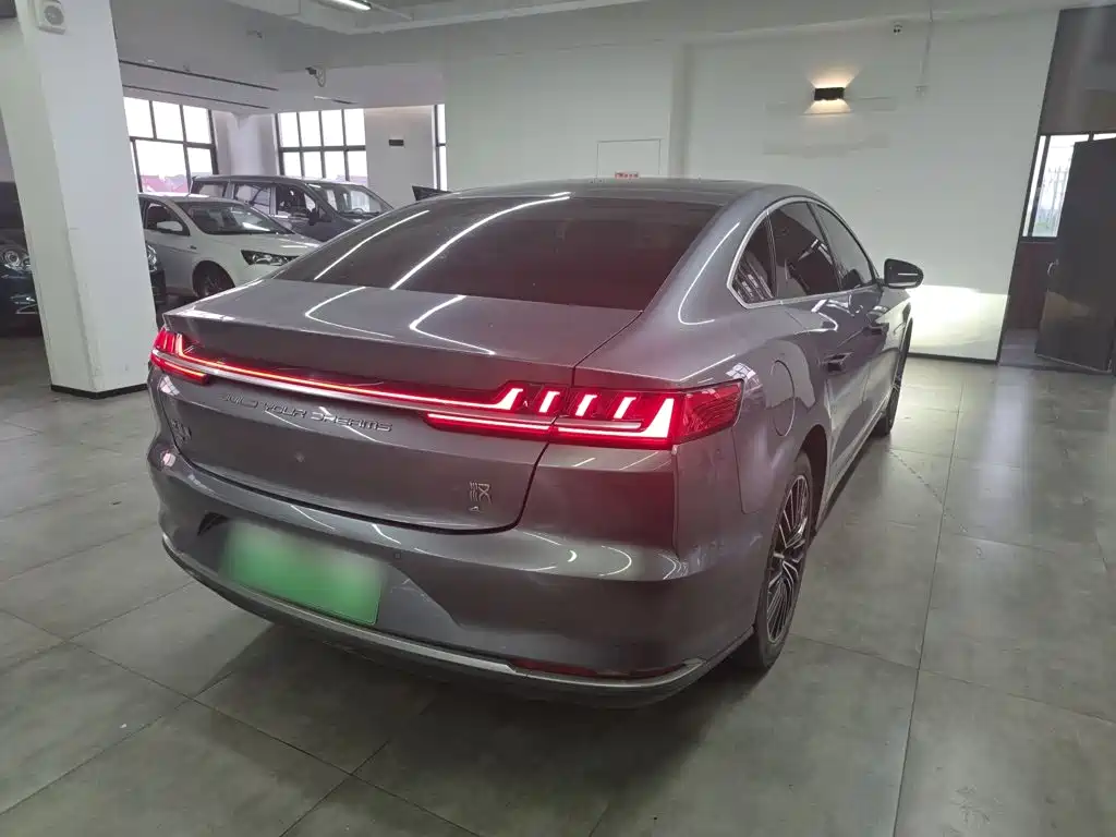 BYD Han — миниатюра 6