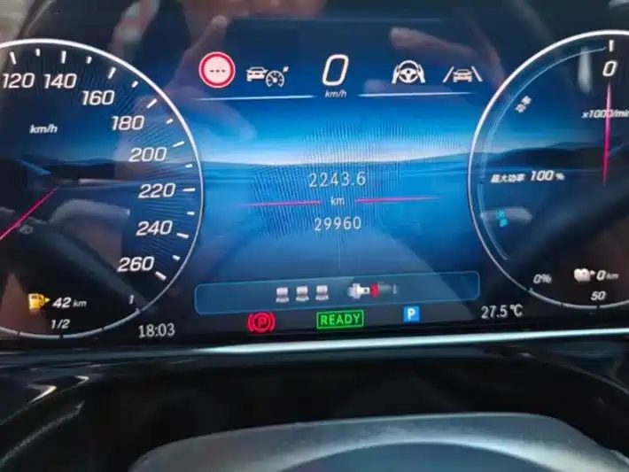Mercedes-Benz E-Class New Energy — миниатюра 18