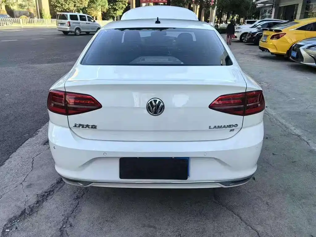 Volkswagen Lamando — миниатюра 10