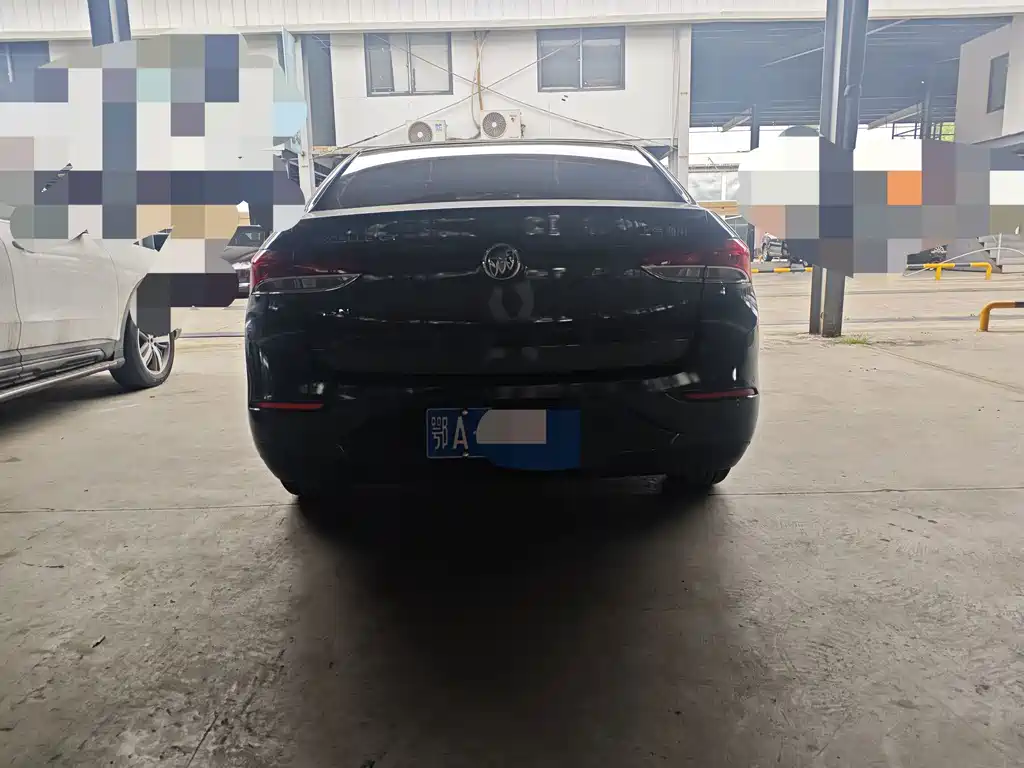 Buick Excelle — миниатюра 8