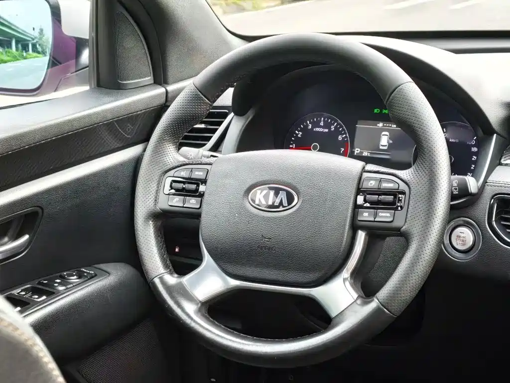 Kia KX7 — миниатюра 12