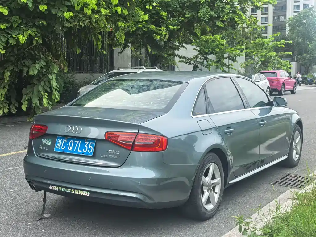 Audi A4L — миниатюра 7
