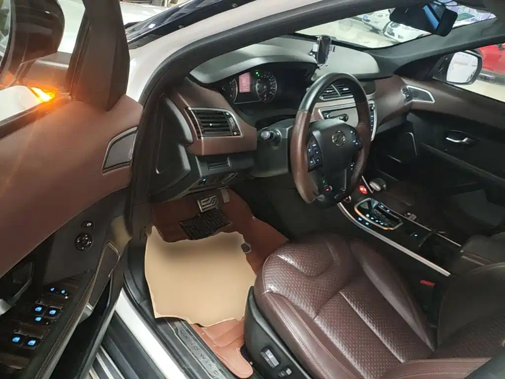 Landwind Landwind X7 — миниатюра 16