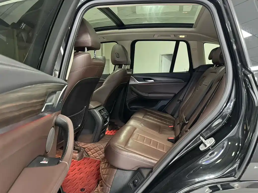BMW X3 — миниатюра 6